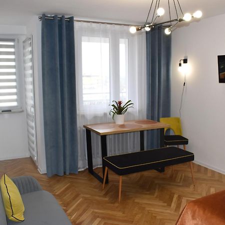 Apartament Mck 100M, Spodek 150M, Nospr カトヴィツェ エクステリア 写真