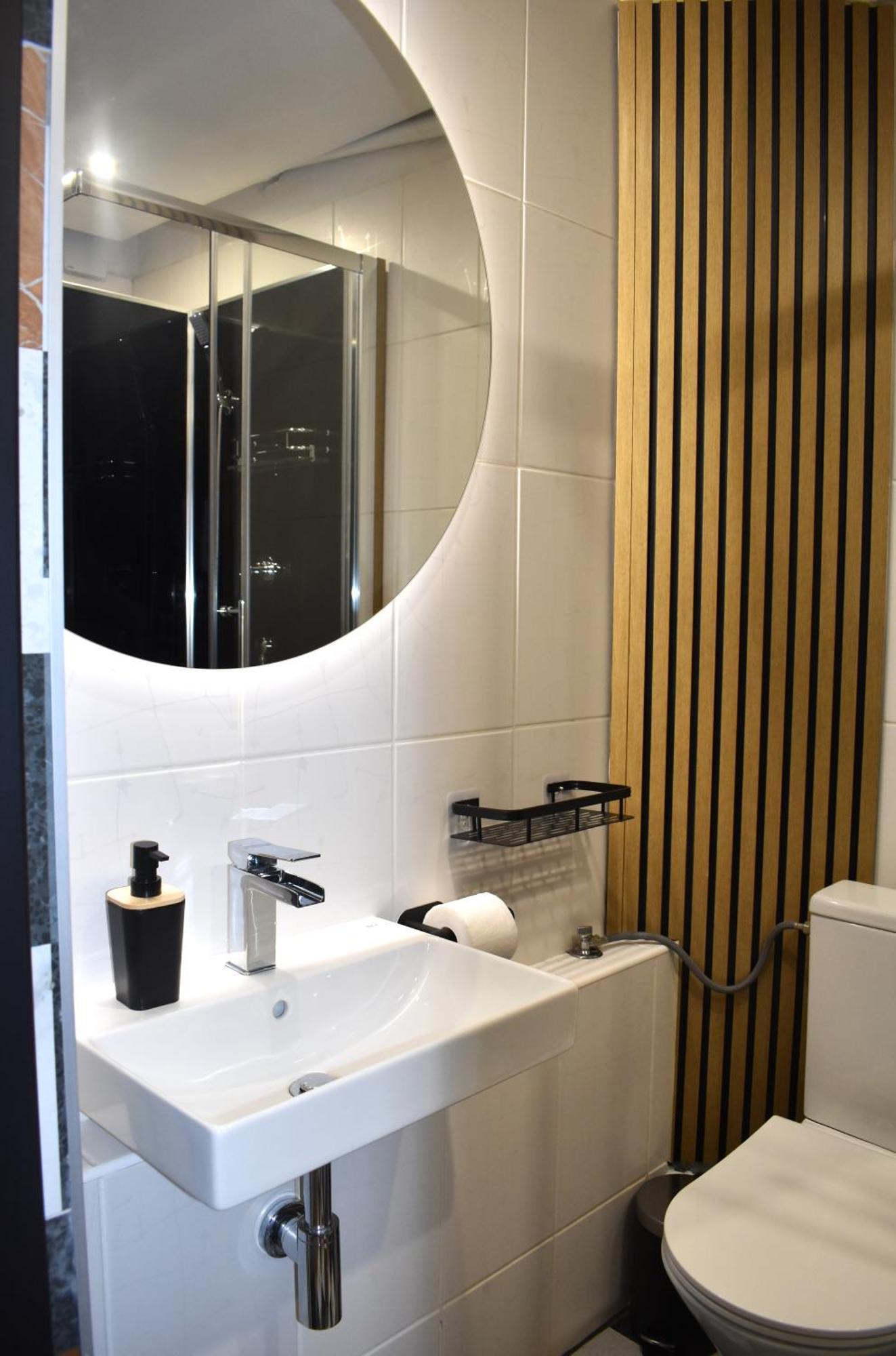 Apartament Mck 100M, Spodek 150M, Nospr カトヴィツェ エクステリア 写真